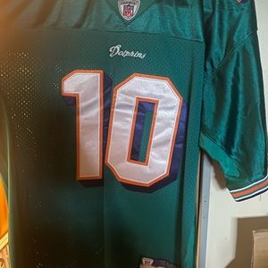 Chad Pennington Miami Dolphins authentic Jersey. Size 48 M